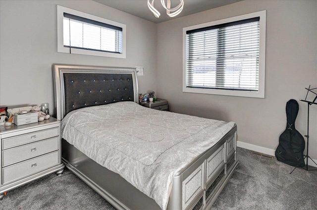 816 Damascus Trail, Cottage Grove, WI 53527