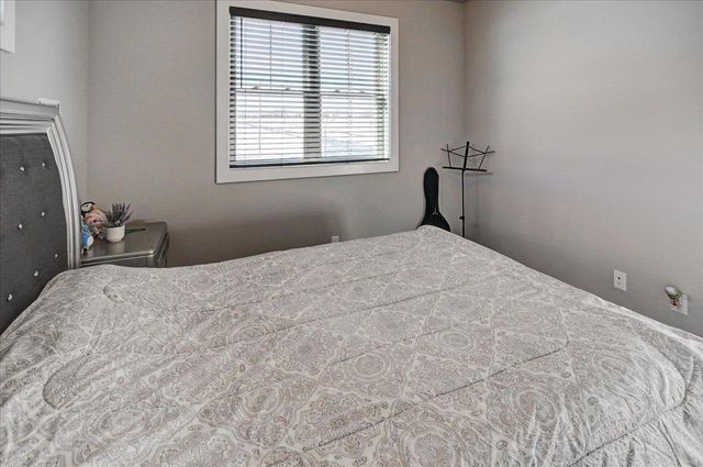 816 Damascus Trail, Cottage Grove, WI 53527