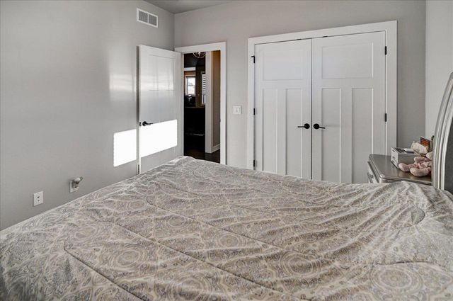 816 Damascus Trail, Cottage Grove, WI 53527