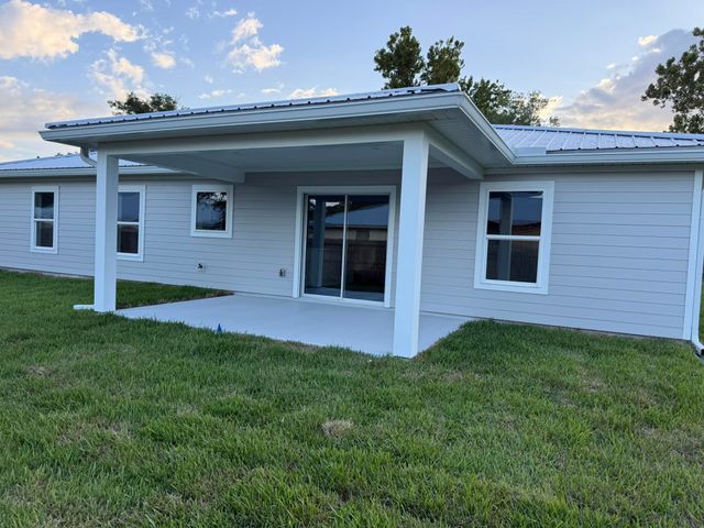 101 Lobelia Rd, St Augustine, FL 32086