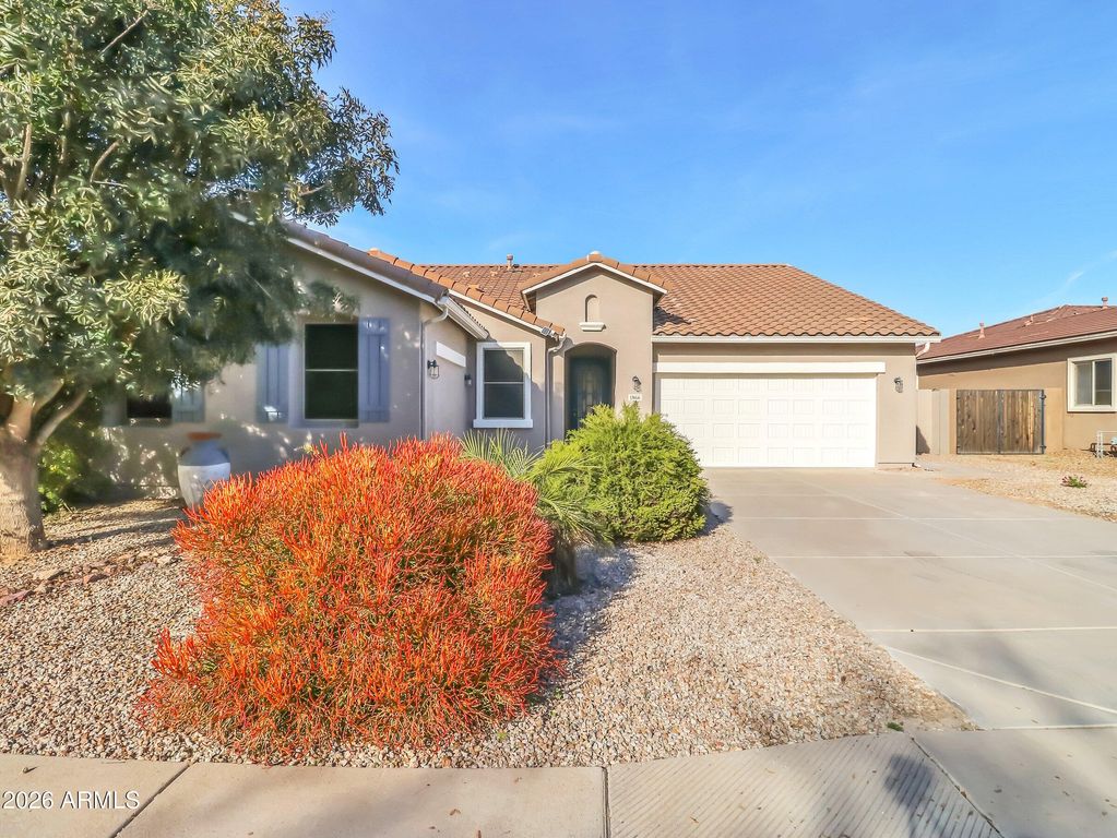1866 E RAVENSWOOD Drive, Gilbert, AZ 85298 — photo 4