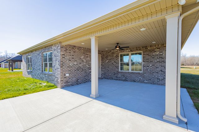 31 Brooklyn Avenue, Manchester, TN 37355