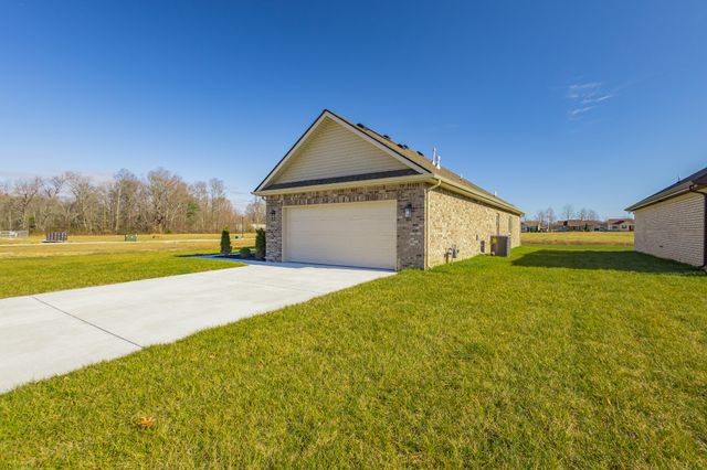 31 Brooklyn Avenue, Manchester, TN 37355