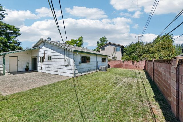 5924 Meghan Way, Sacramento, CA 95842