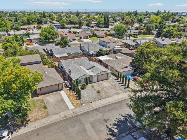 5924 Meghan Way, Sacramento, CA 95842