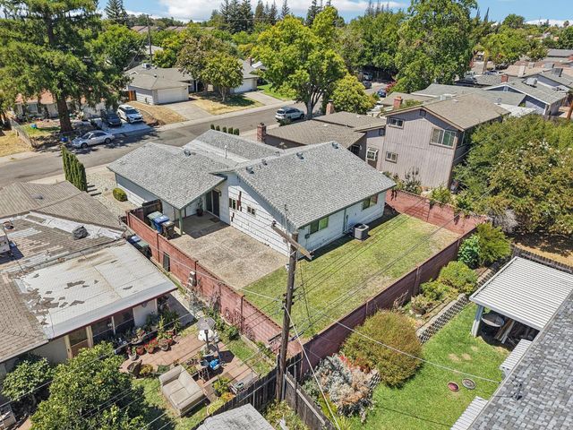 5924 Meghan Way, Sacramento, CA 95842