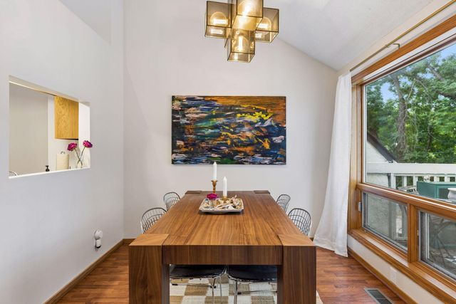 3008 Lake Shore Drive, Minneapolis, MN 55416