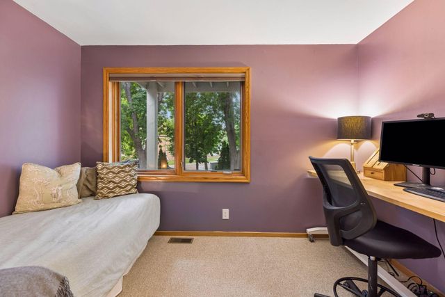 3008 Lake Shore Drive, Minneapolis, MN 55416