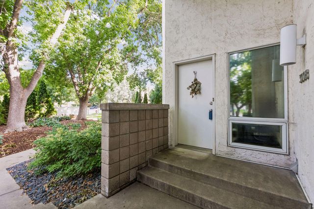 3008 Lake Shore Drive, Minneapolis, MN 55416