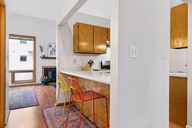 3008 Lake Shore Drive, Minneapolis, MN 55416