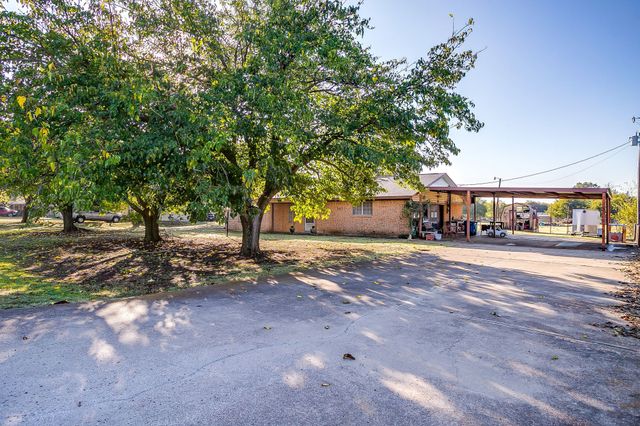 3401 Camaro Drive, Crowley, TX 76036