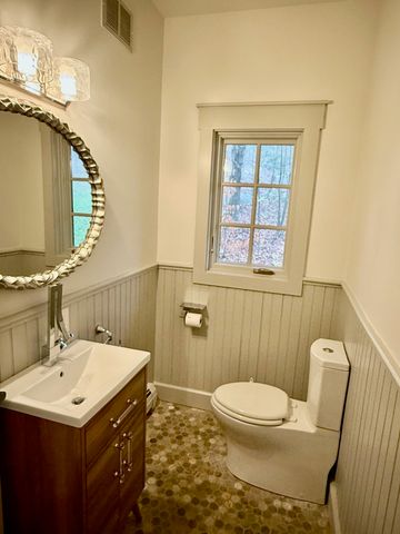 389 upper pinnacle Road, Stowe, VT 05672