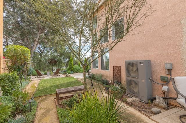 15681 Ladera Vista, Chino Hills, CA 91709