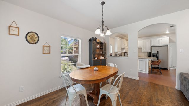 308 E 8th Street, Kaufman, TX 75142