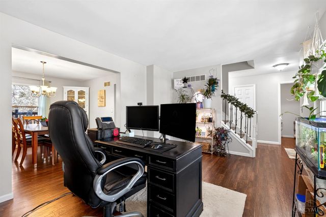 492 Silverwood Farms Drive, Lebanon, OH 45036