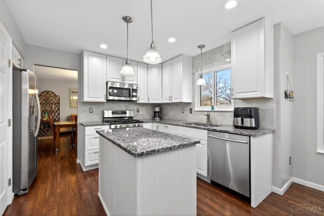 492 Silverwood Farms Drive, Lebanon, OH 45036