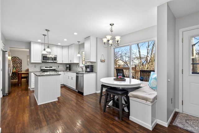 492 Silverwood Farms Drive, Lebanon, OH 45036