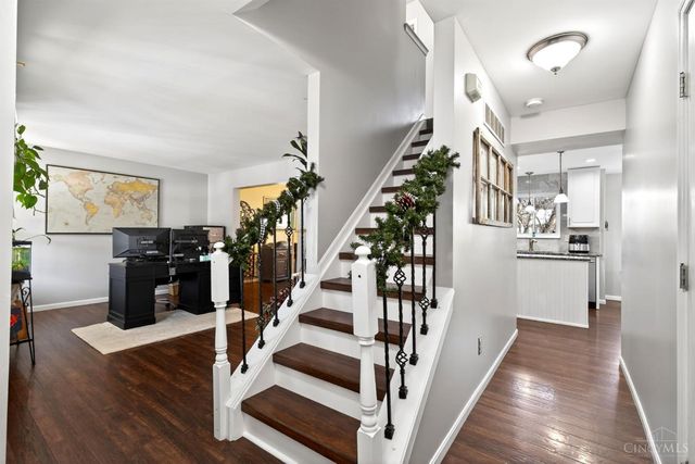 492 Silverwood Farms Drive, Lebanon, OH 45036