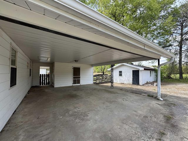 1212 Highway 31, Romance, AR 72136