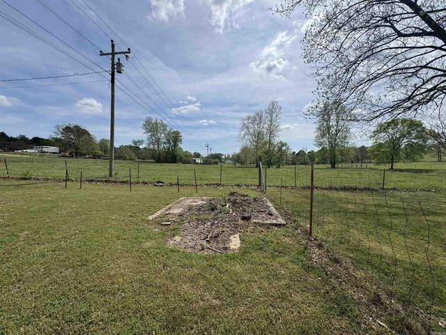 1212 Highway 31, Romance, AR 72136