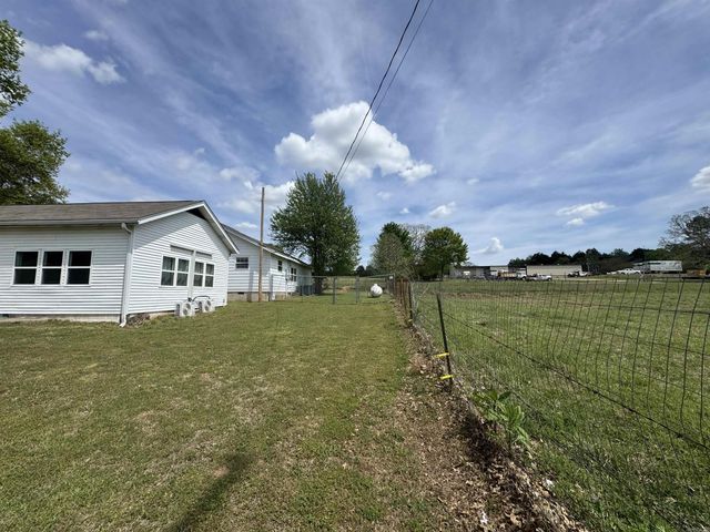 1212 Highway 31, Romance, AR 72136