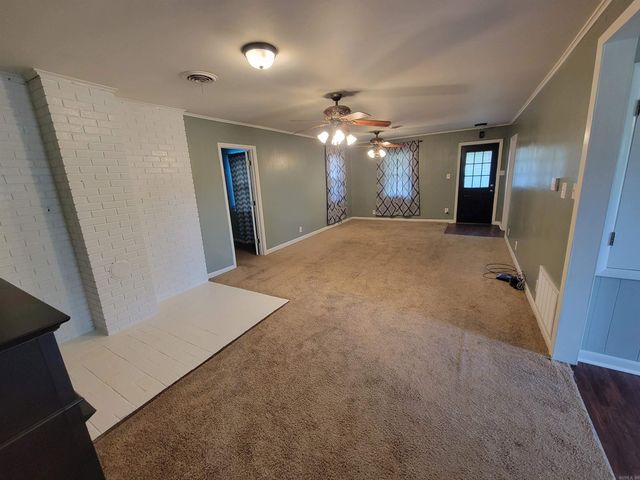 1212 Highway 31, Romance, AR 72136
