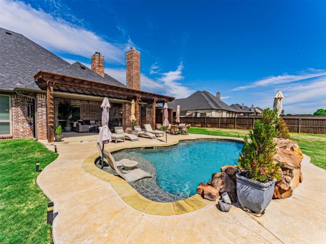 1530 Rustic Ridge, Midlothian, TX 76065