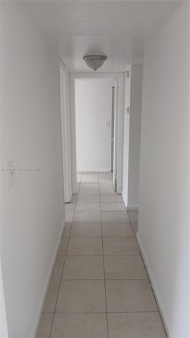 3610 NW 21st Street 313, Lauderdale Lakes, FL 33311