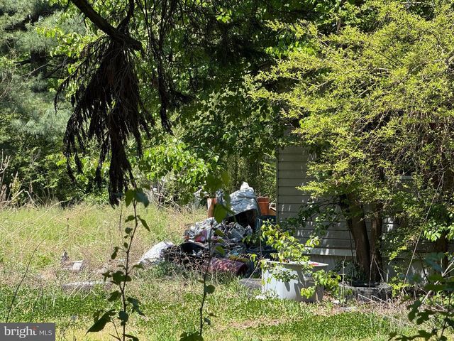 18594 OAK RD, Bridgeville, DE 19933