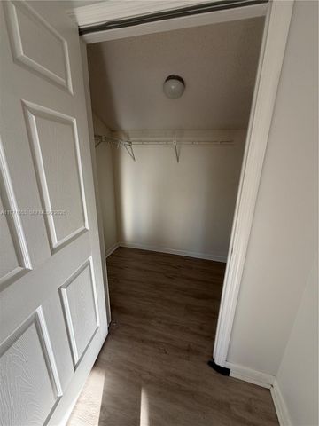 3655 NW 111th Ter, Sunrise, FL 33351