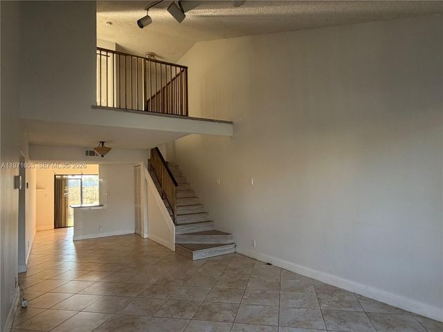 3655 NW 111th Ter, Sunrise, FL 33351