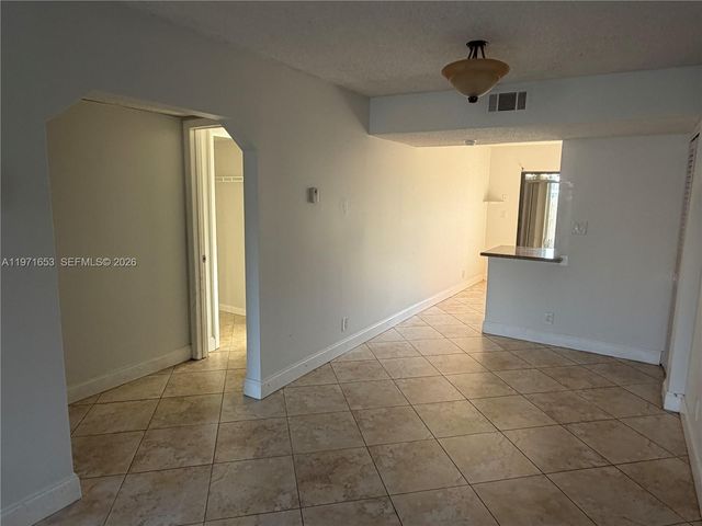 3655 NW 111th Ter, Sunrise, FL 33351