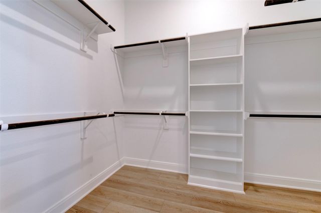 10009 Cloud Mist Drive, Houston, TX 77080