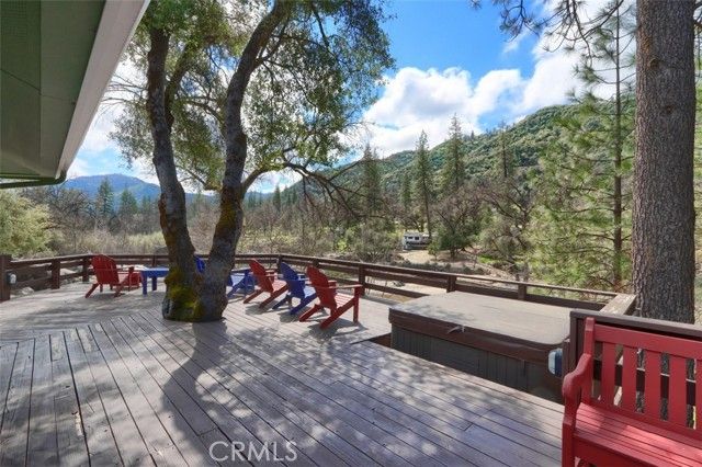 40957 Shandee Lane, Ahwahnee, CA 93601