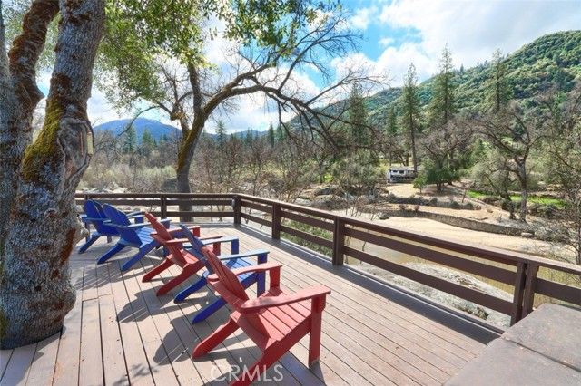 40957 Shandee Lane, Ahwahnee, CA 93601