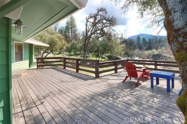 40957 Shandee Lane, Ahwahnee, CA 93601