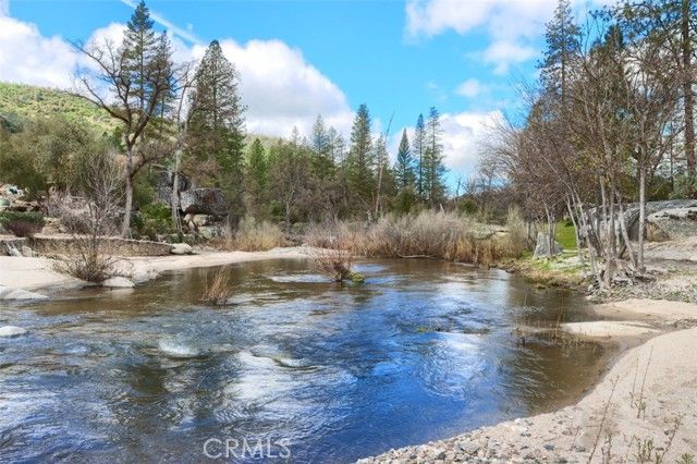 40957 Shandee Lane, Ahwahnee, CA 93601