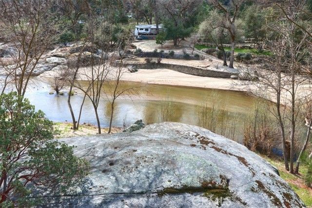 40957 Shandee Lane, Ahwahnee, CA 93601