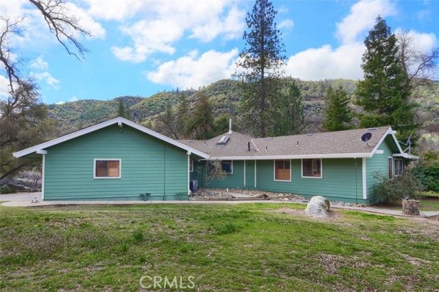 40957 Shandee Lane, Ahwahnee, CA 93601