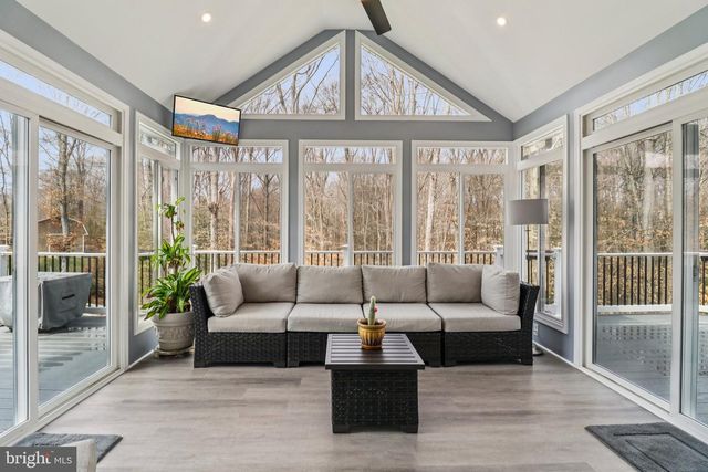 11511 SUMMERTON CT, La Plata, MD 20646