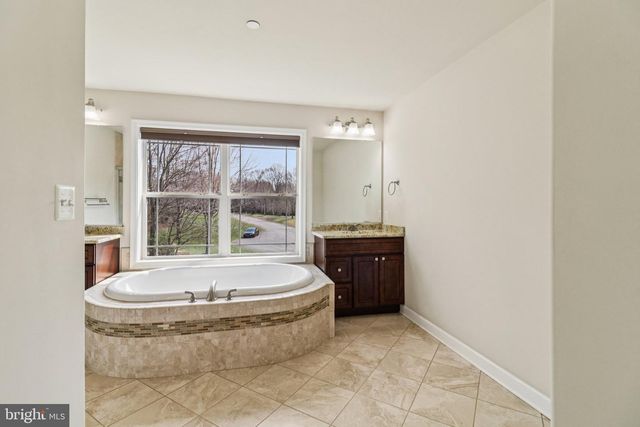 11511 SUMMERTON CT, La Plata, MD 20646