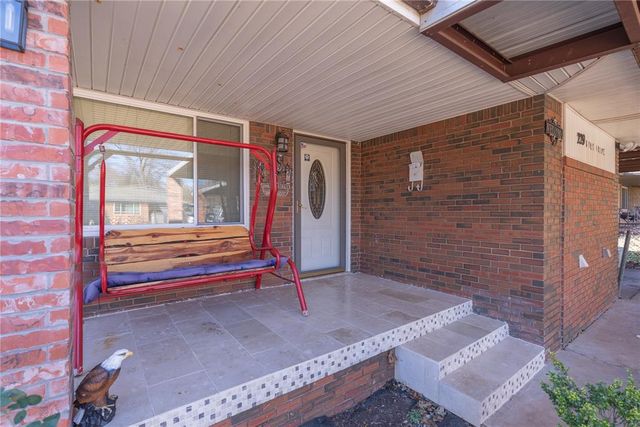 229 Burk Drive, Del City, OK 73115