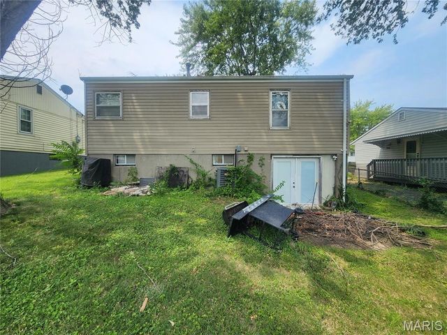 5952 Hancock Avenue, St Louis, MO 63134