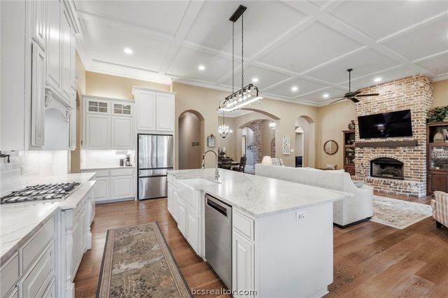18310 Cantle Court, College Station, TX 77845