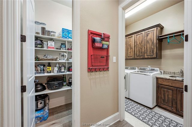 18310 Cantle Court, College Station, TX 77845