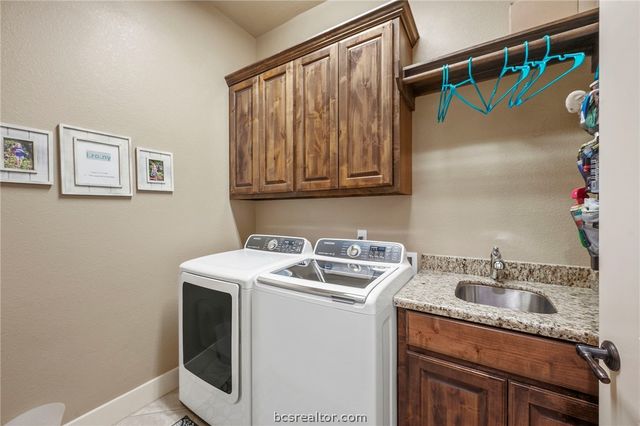 18310 Cantle Court, College Station, TX 77845