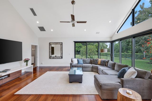 10438 Prestwick Road, Boynton Beach, FL 33436