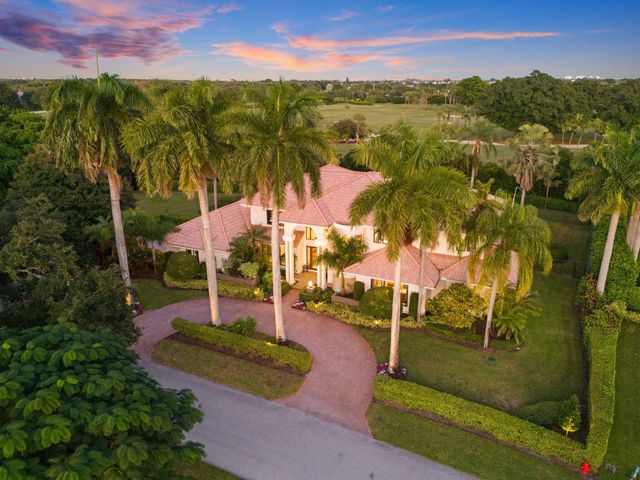 10438 Prestwick Road, Boynton Beach, FL 33436