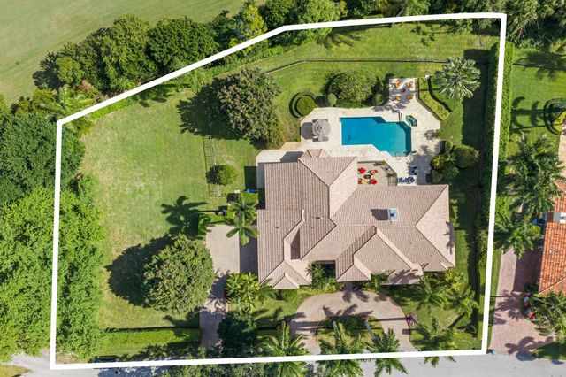 10438 Prestwick Road, Boynton Beach, FL 33436