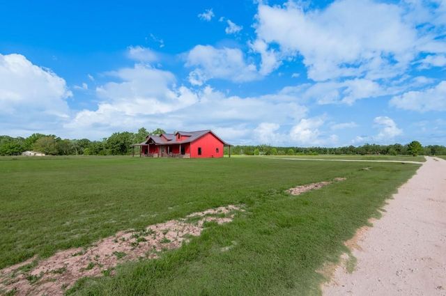 1033 Lonesome Dove Drive, Groveton, TX 75845